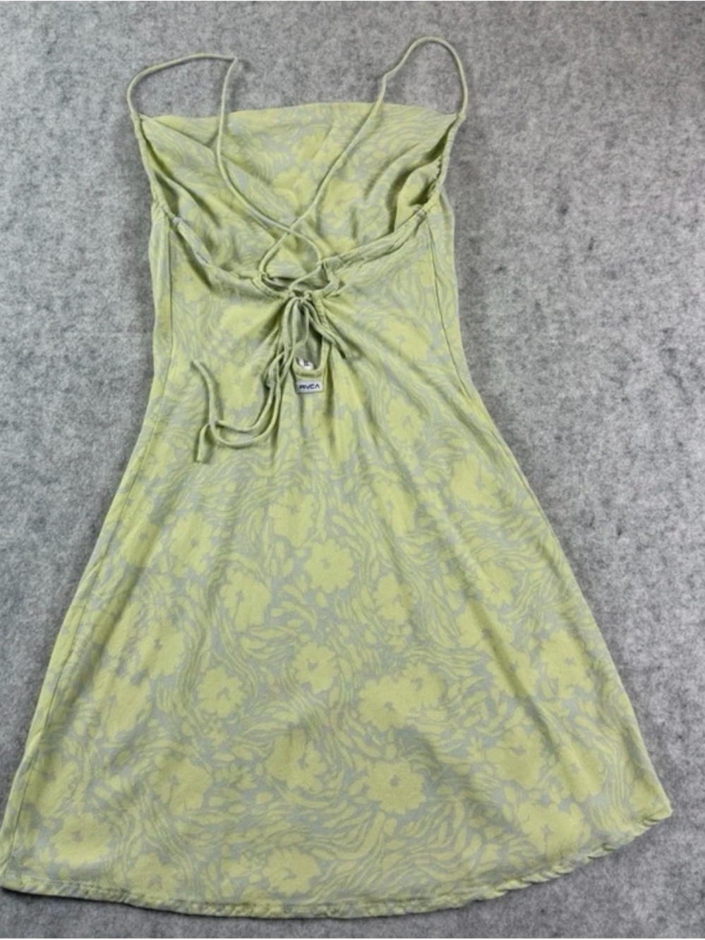 RVCA Women’s Allover Floral Printed Mint Green Backless Strappy Mini Dress Small - Picture 12 of 12